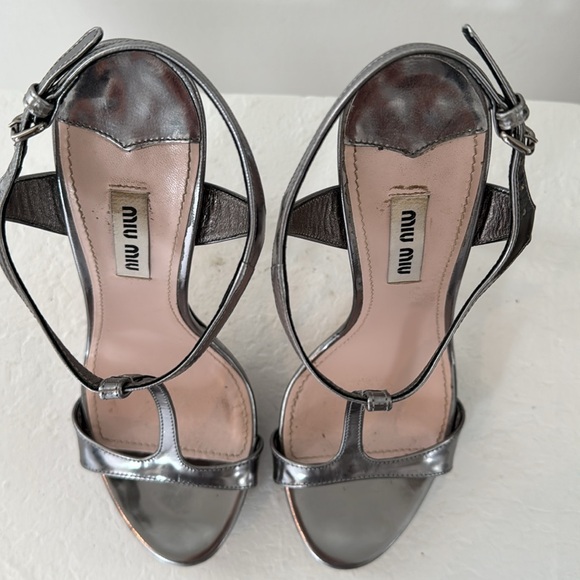 Miu Miu Pewter/Silver Patent Leather Sandals with Exquisite Crystal heels 36 - Picture 5 of 9